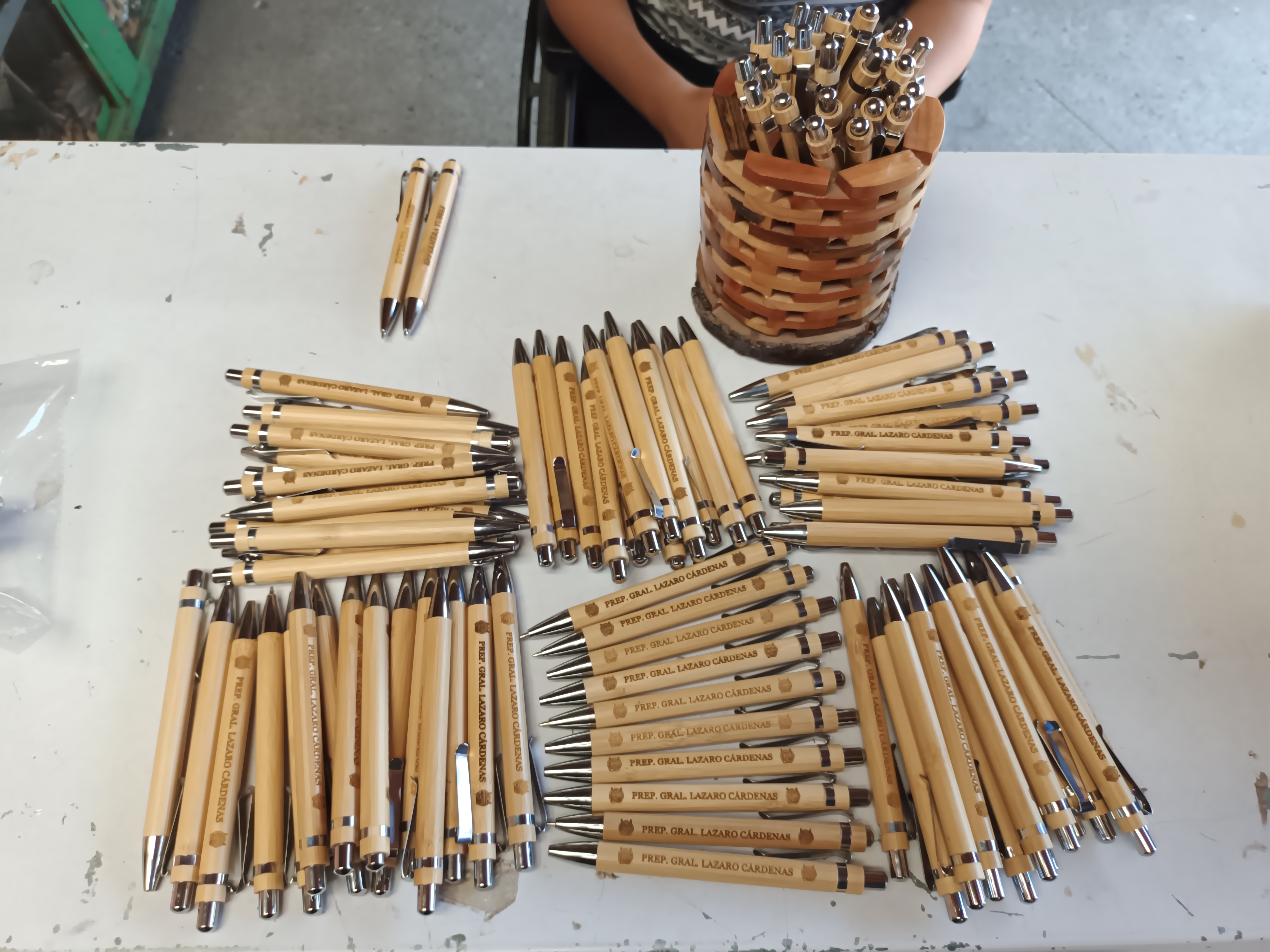 Lapiceros de madera personalizados