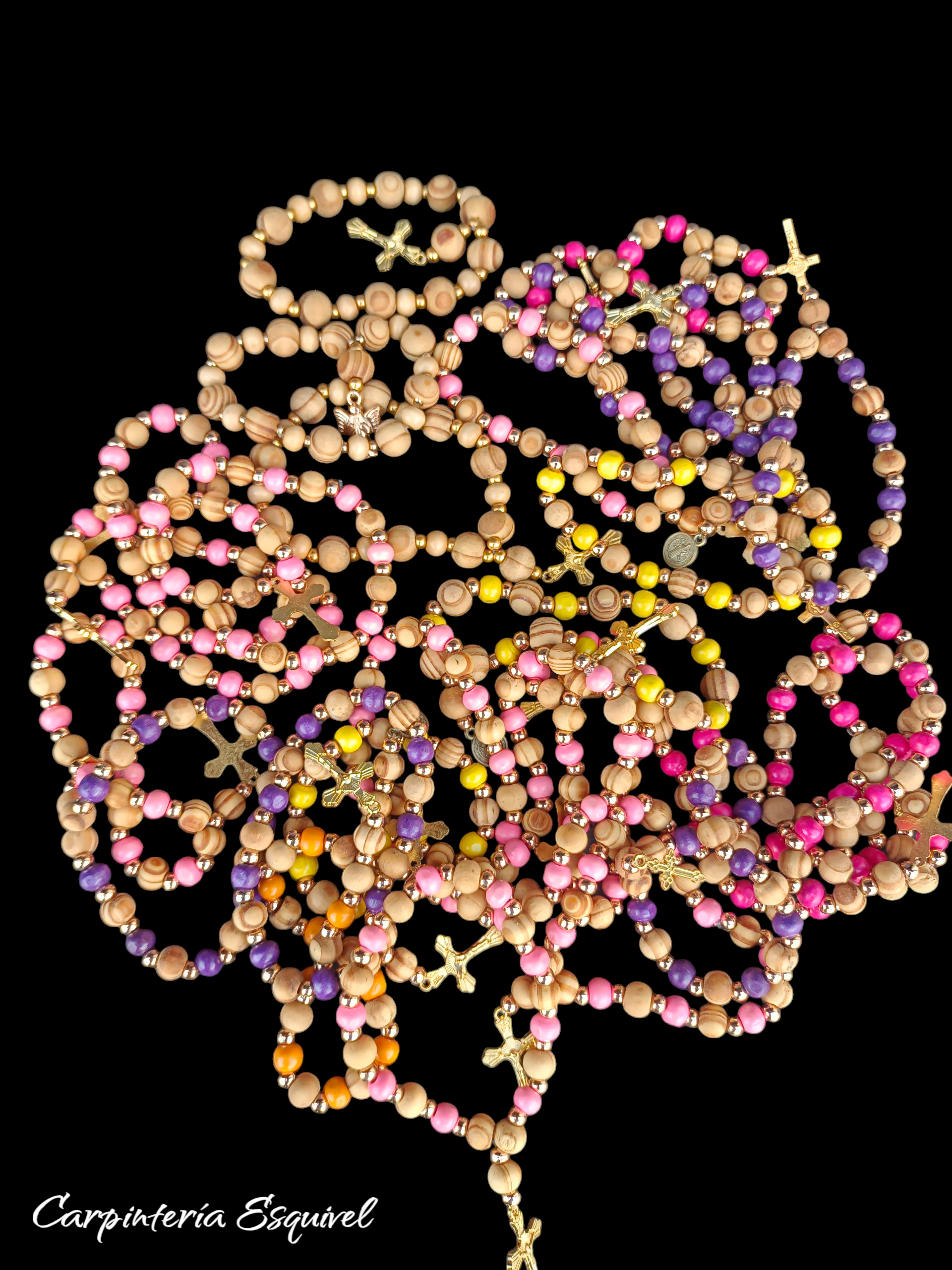 Pulsera de madera con Cruz metálica